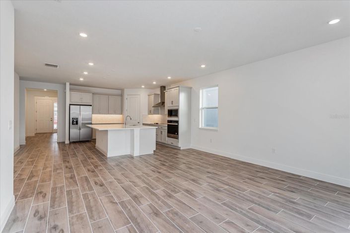 Image No.10-4 Bed House for sale