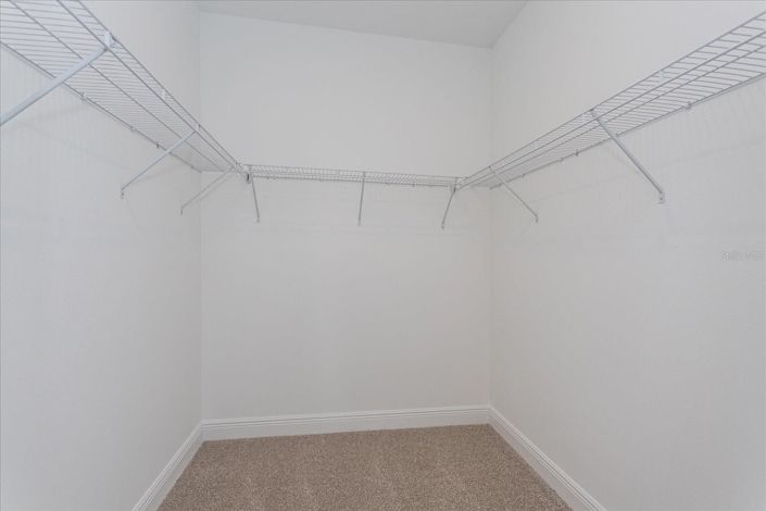 Image No.15-4 Bed House for sale