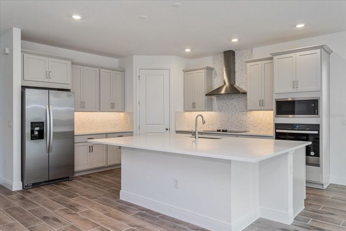 Image No.4-4 Bed House for sale