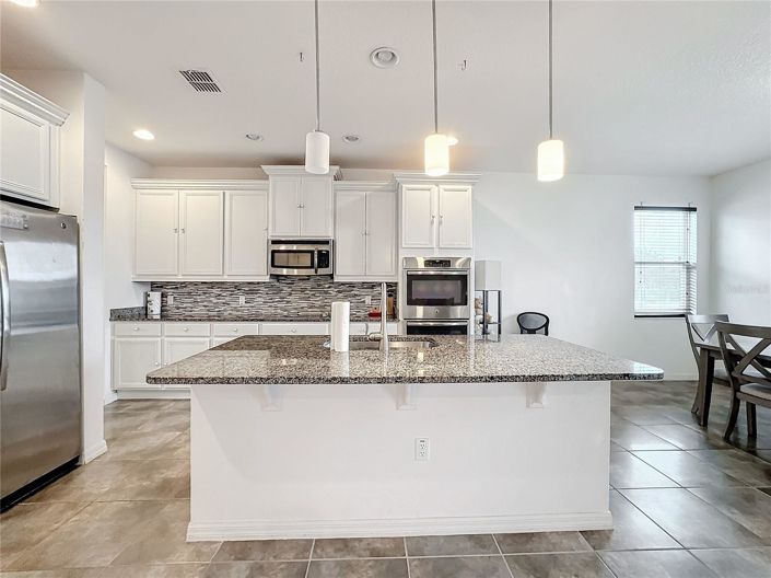 Image No.16-5 Bed House for sale