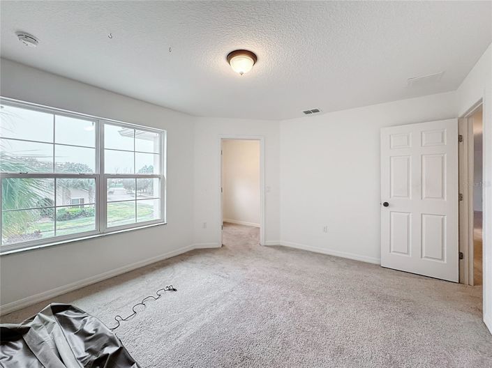 Image No.41-5 Bed House for sale