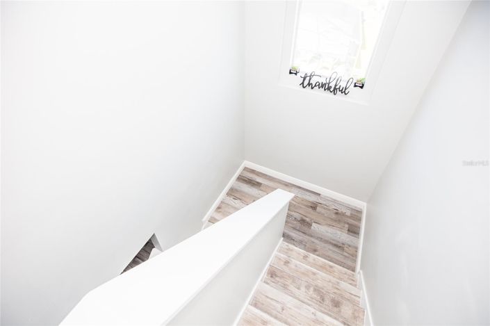 Image No.51-6 Bed House for sale