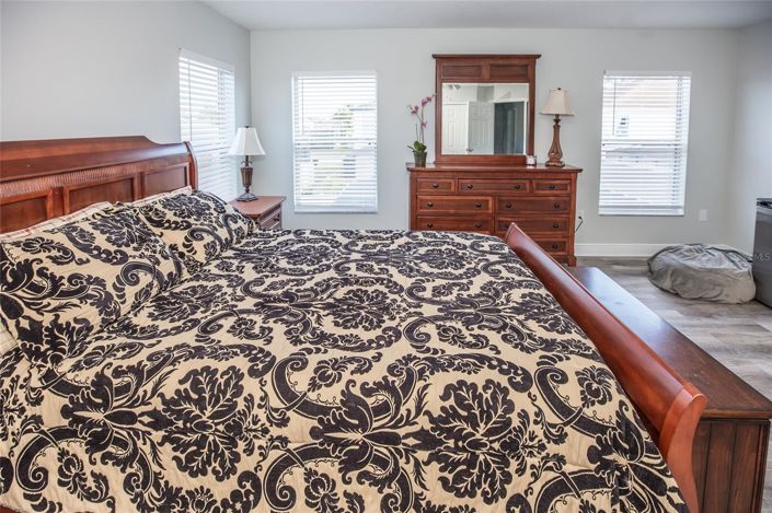 Image No.55-6 Bed House for sale