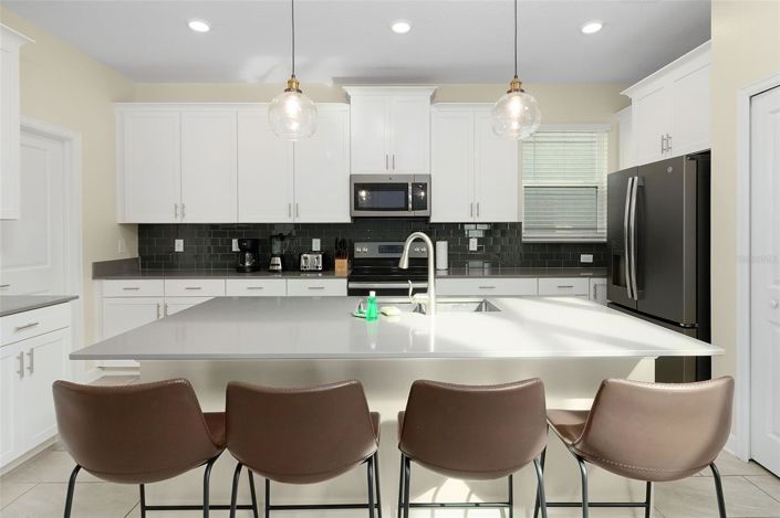 Image No.27-5 Bed House for sale