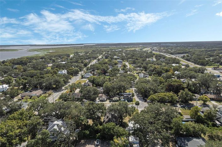 Image No.50-5 Bed House for sale