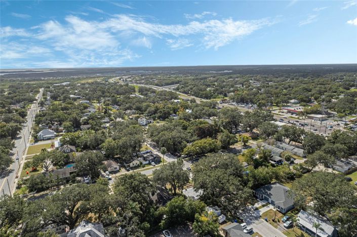 Image No.52-5 Bed House for sale