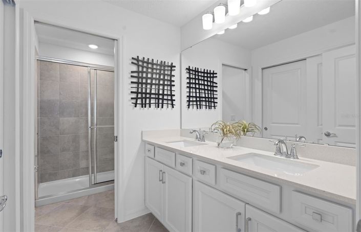 Image No.33-5 Bed Townhouse for sale