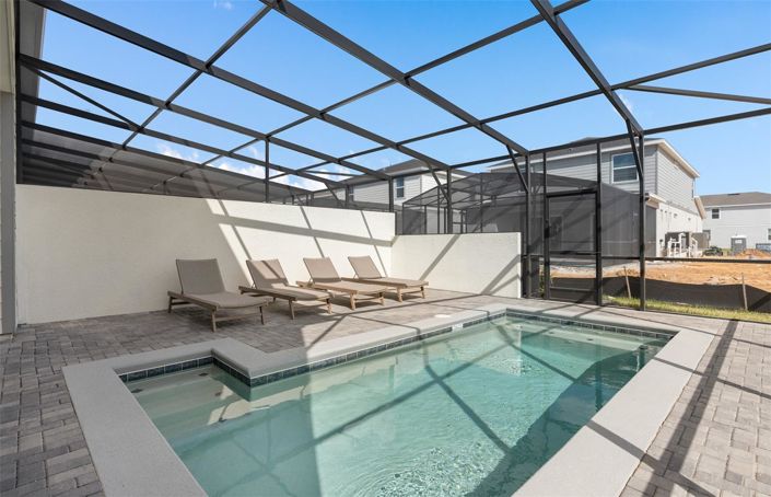 Image No.36-5 Bed Townhouse for sale