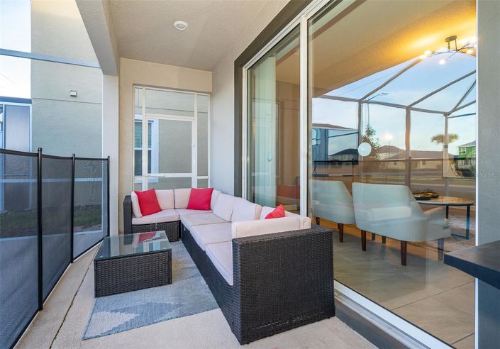 Image No.9-6 Bed House for sale