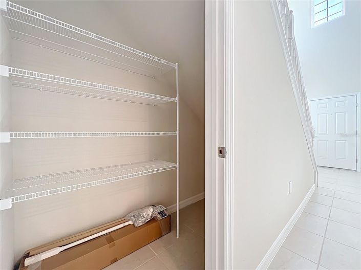 Image No.61-6 Bed House for sale