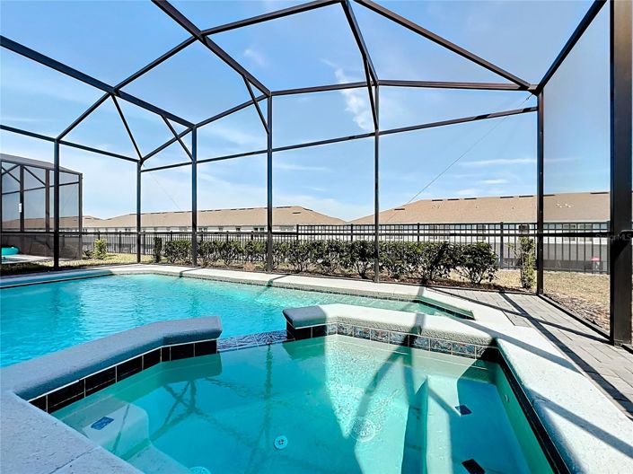 Image No.72-6 Bed House for sale