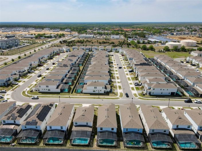 Image No.79-6 Bed House for sale