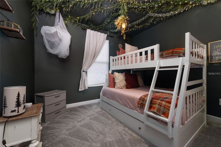 Image No.19-6 Bed House for sale