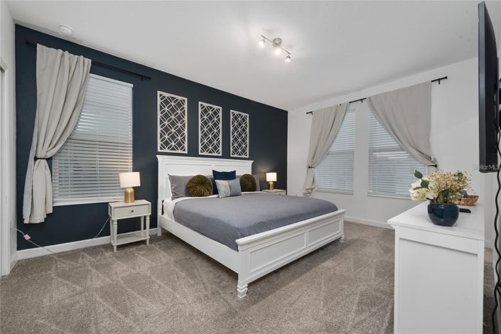 Image No.21-6 Bed House for sale