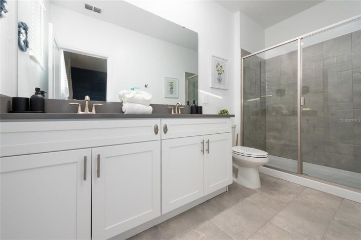 Image No.23-6 Bed House for sale