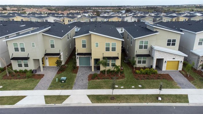 Image No.3-6 Bed House for sale