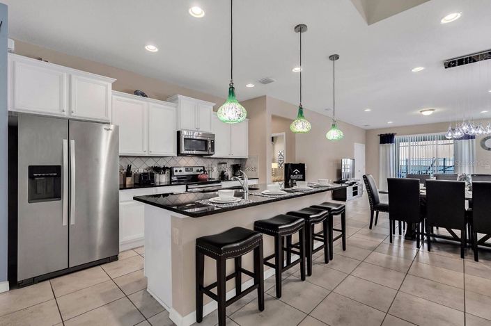 Image No.10-7 Bed House for sale