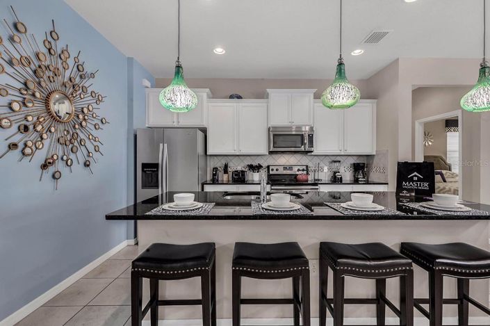 Image No.9-7 Bed House for sale