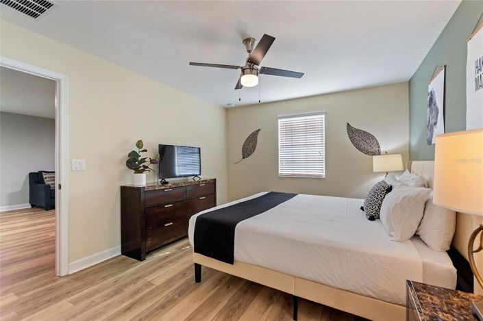 Image No.23-7 Bed House for sale