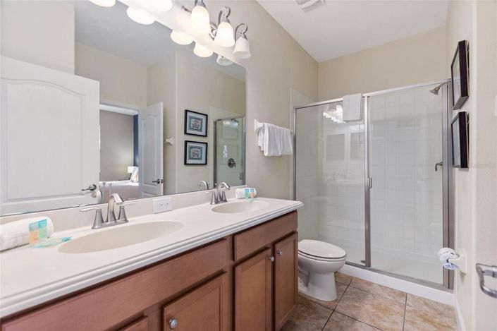 Image No.40-7 Bed House for sale