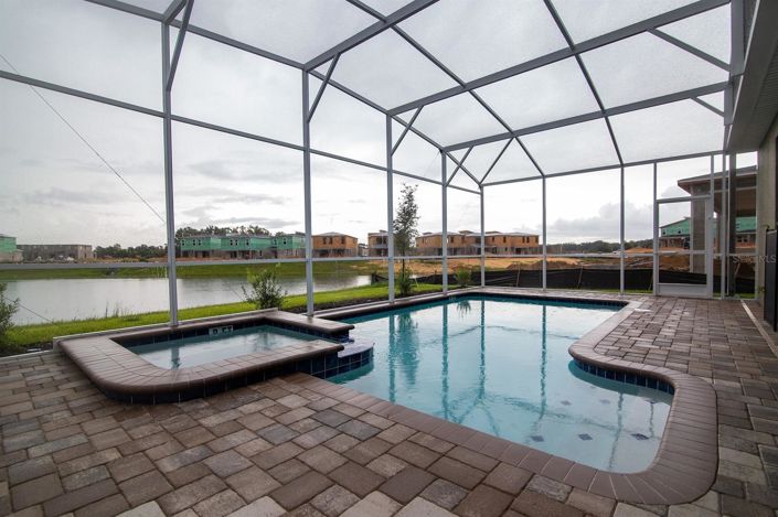 Image No.13-6 Bed House for sale