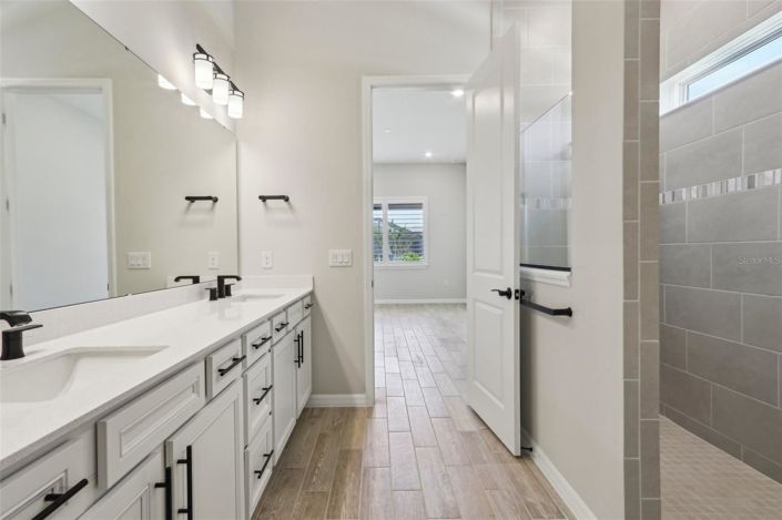 Image No.20-3 Bed House for sale