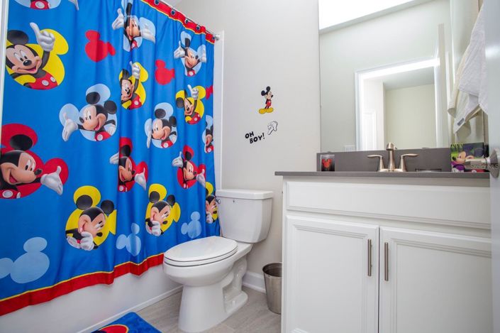 Image No.8-5 Bed House for sale