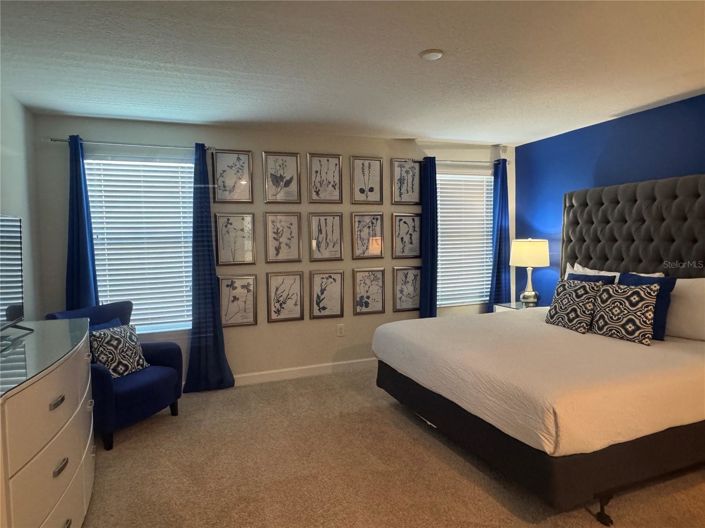 Image No.18-6 Bed House for sale