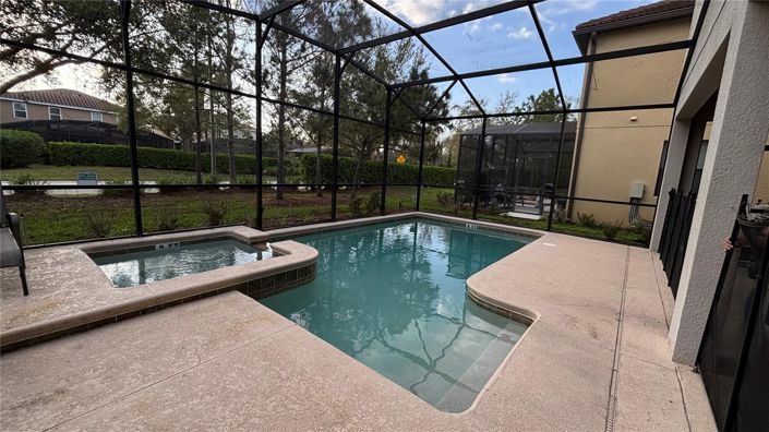 Image No.7-6 Bed House for sale