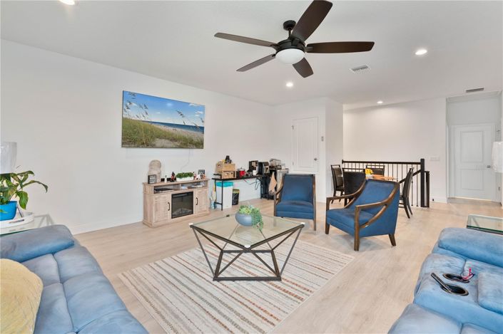 Image No.23-5 Bed House for sale