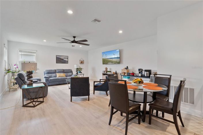 Image No.25-5 Bed House for sale