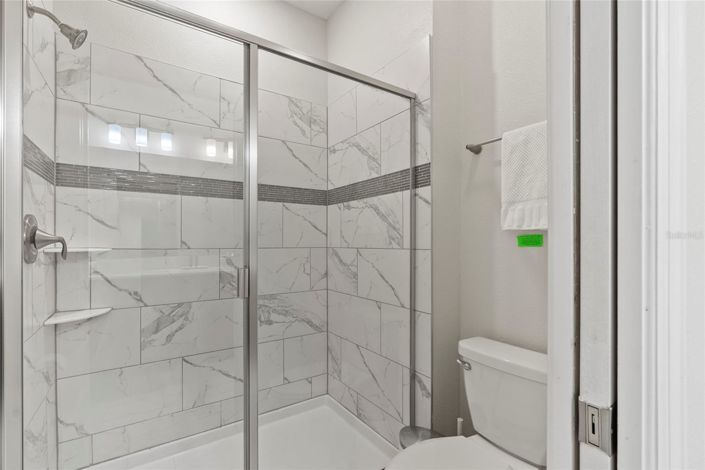 Image No.15-6 Bed House for sale