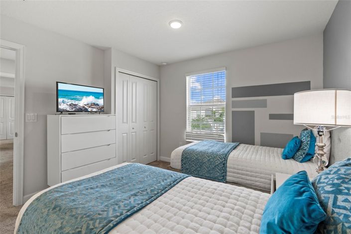 Image No.24-6 Bed House for sale