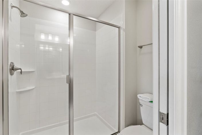 Image No.25-6 Bed House for sale