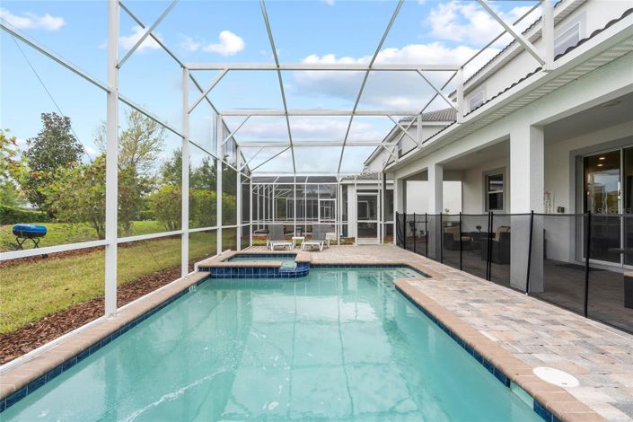 Image No.37-6 Bed House for sale