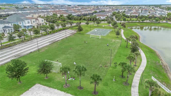 Image No.44-5 Bed Townhouse for sale