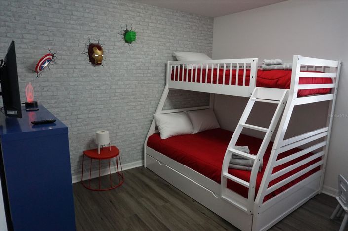 Image No.14-6 Bed House for sale