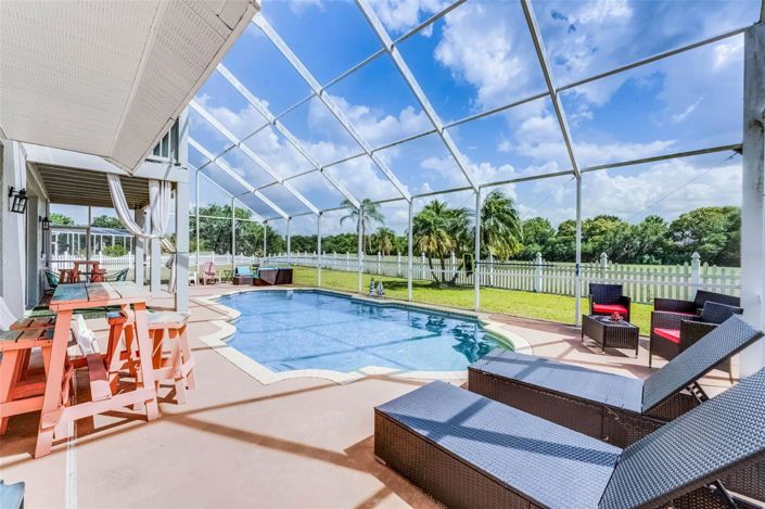 Image No.36-5 Bed House for sale