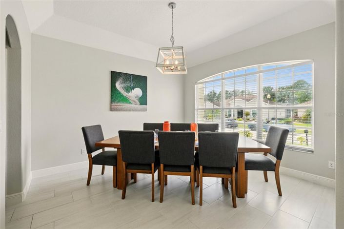 Image No.11-4 Bed House for sale