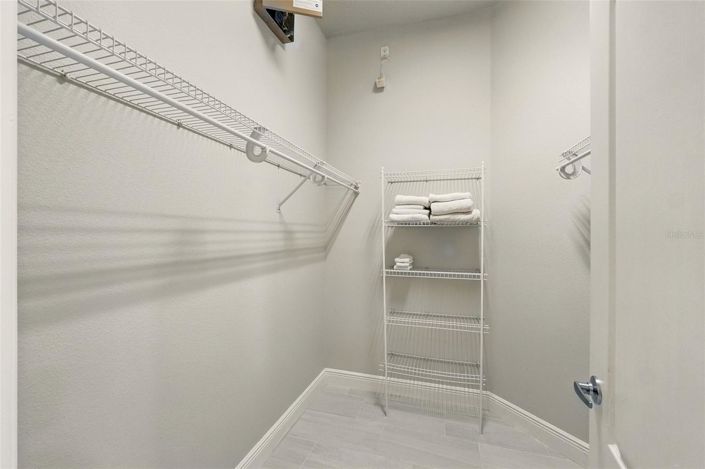 Image No.27-4 Bed House for sale