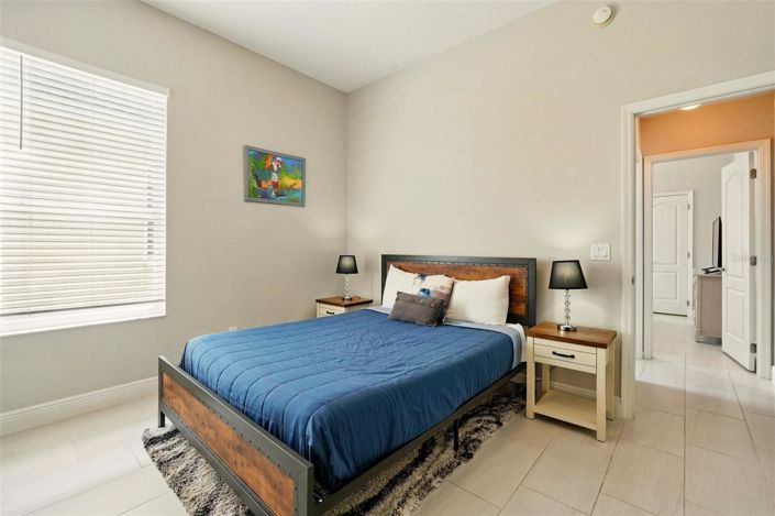 Image No.34-4 Bed House for sale