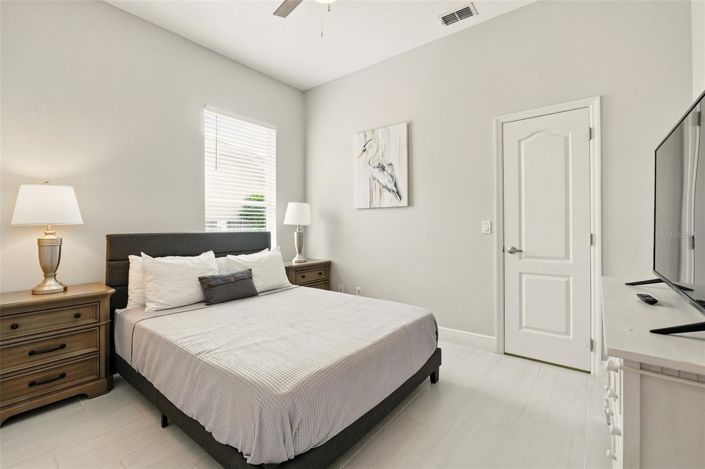 Image No.36-4 Bed House for sale