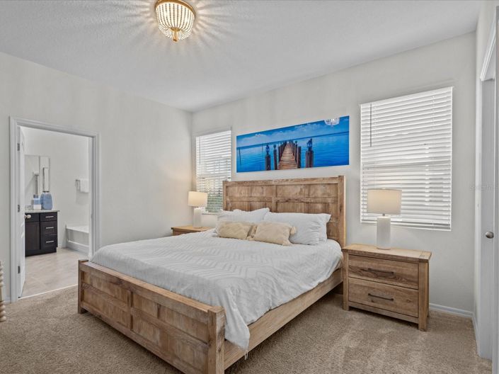 Image No.21-6 Bed House for sale