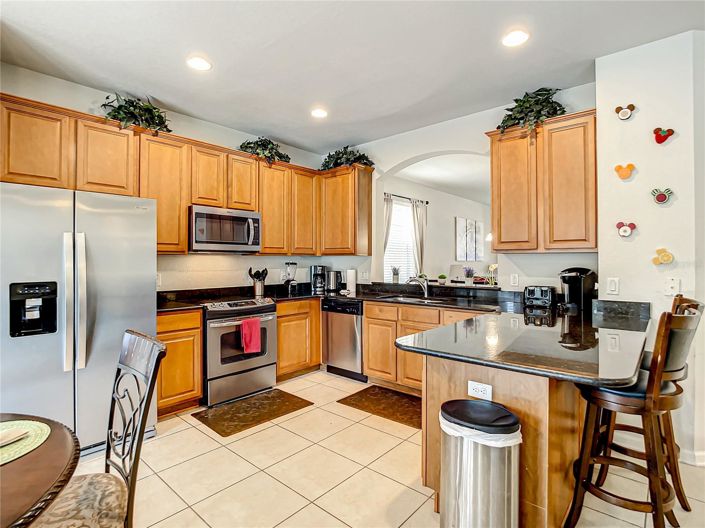 Image No.13-6 Bed House for sale