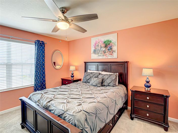 Image No.36-6 Bed House for sale