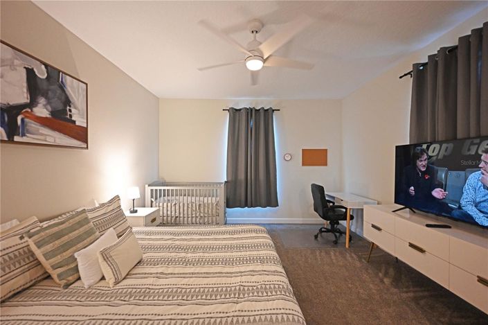 Image No.20-5 Bed House for sale