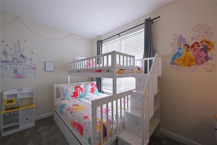 Image No.24-5 Bed House for sale