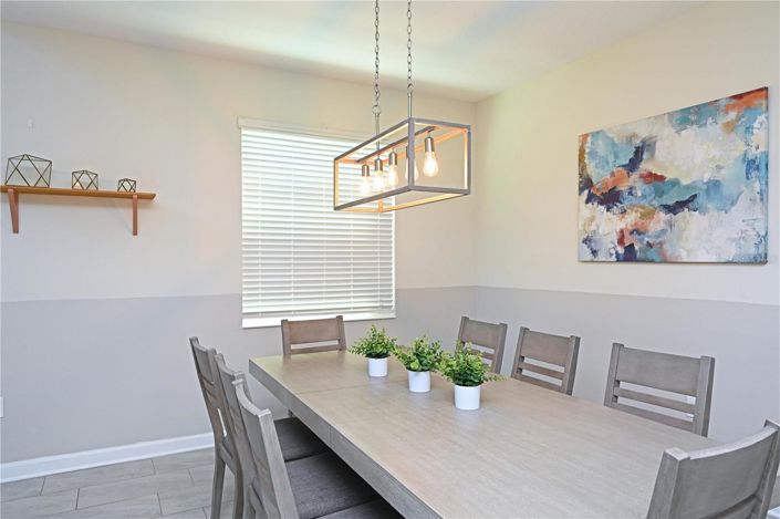 Image No.9-5 Bed House for sale