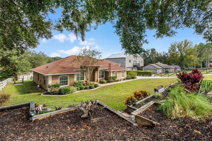 Image No.3-4 Bed House for sale