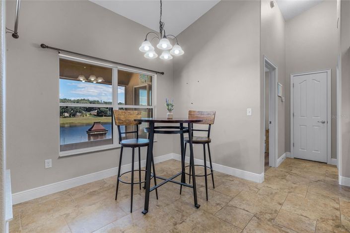 Image No.8-4 Bed House for sale